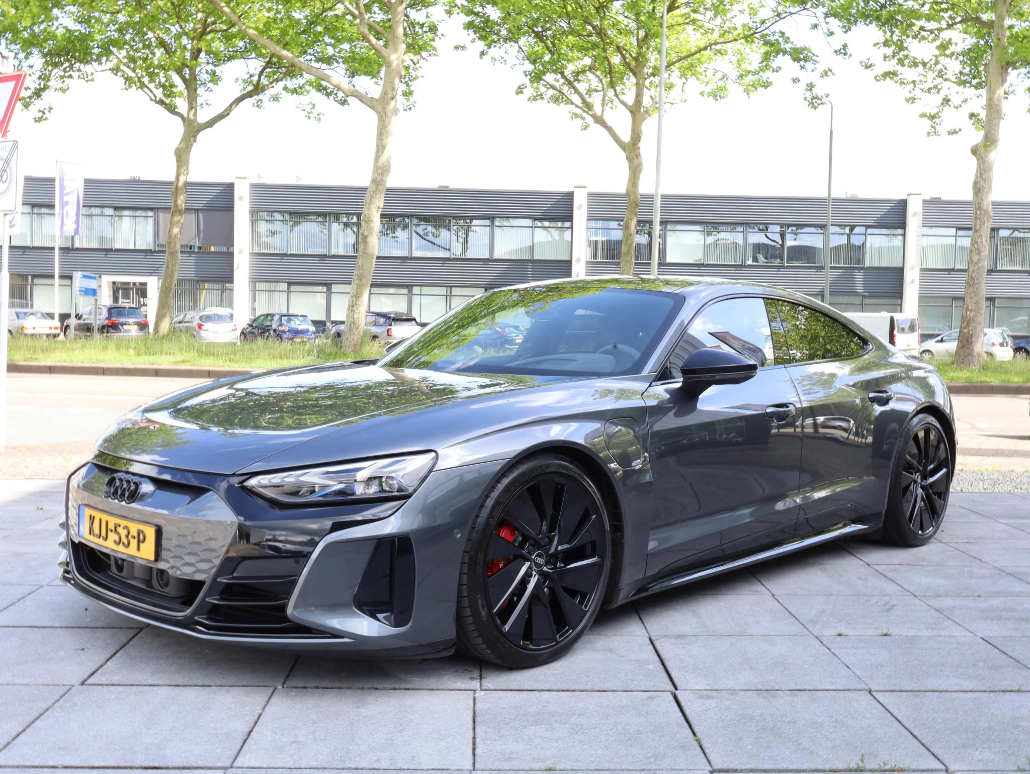 Hoofdafbeelding Audi e-tron GT