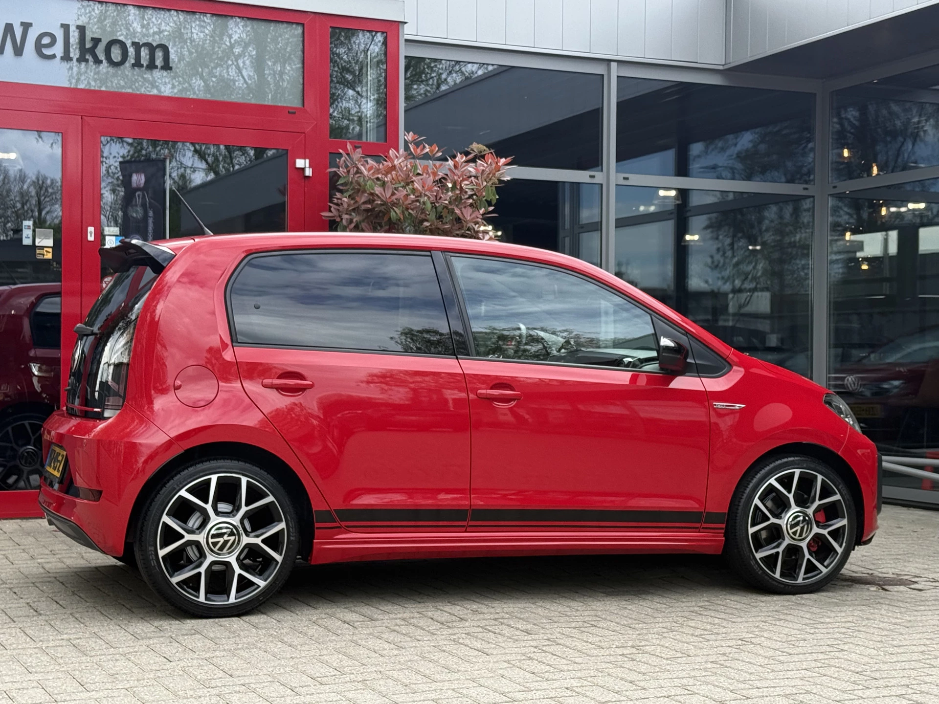 Hoofdafbeelding Volkswagen up!