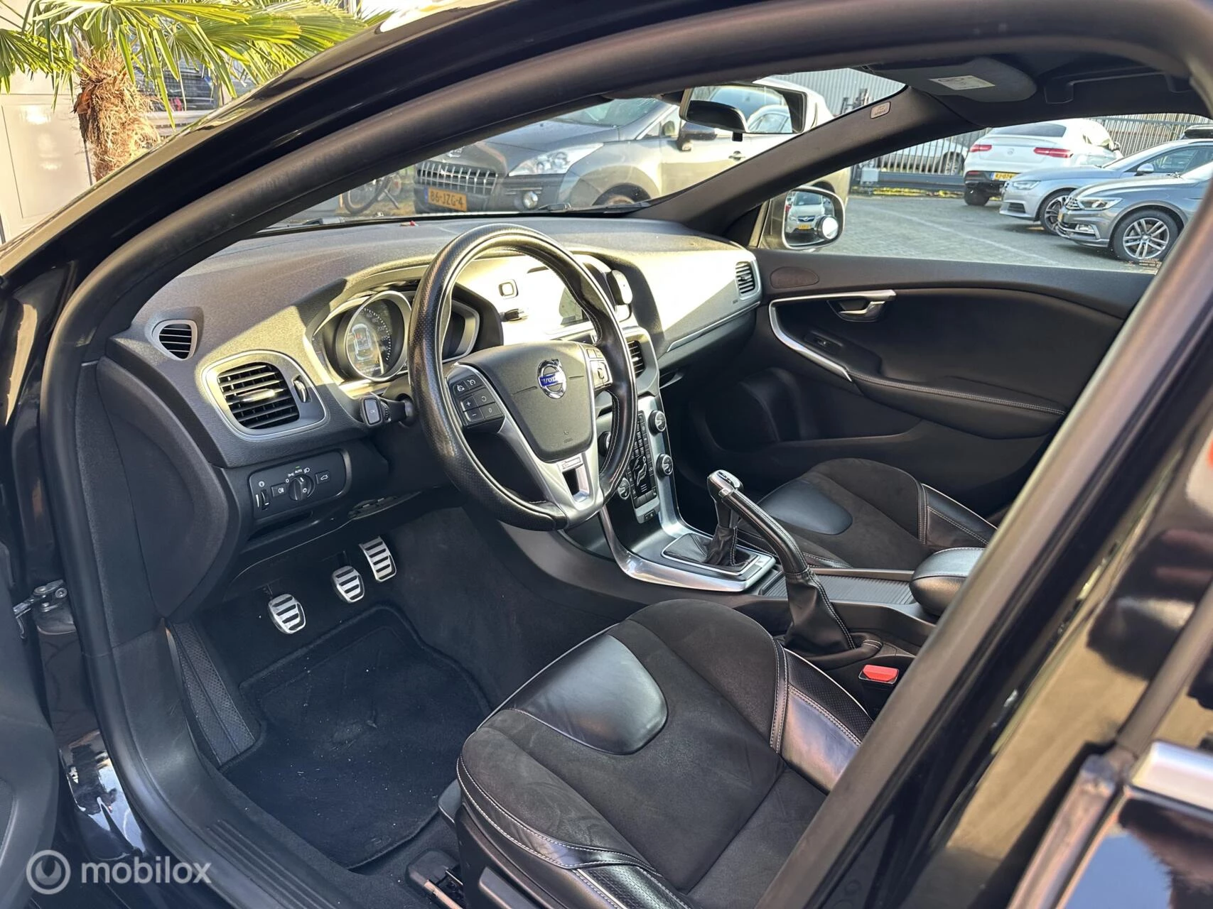 Hoofdafbeelding Volvo V40