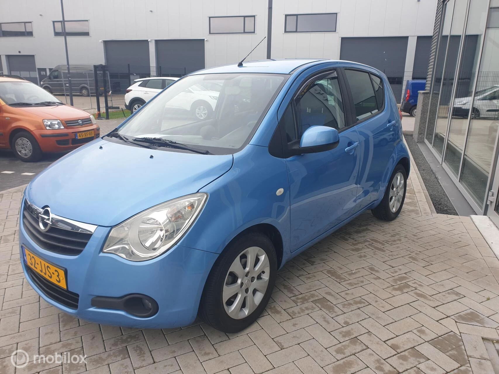 Hoofdafbeelding Opel Agila