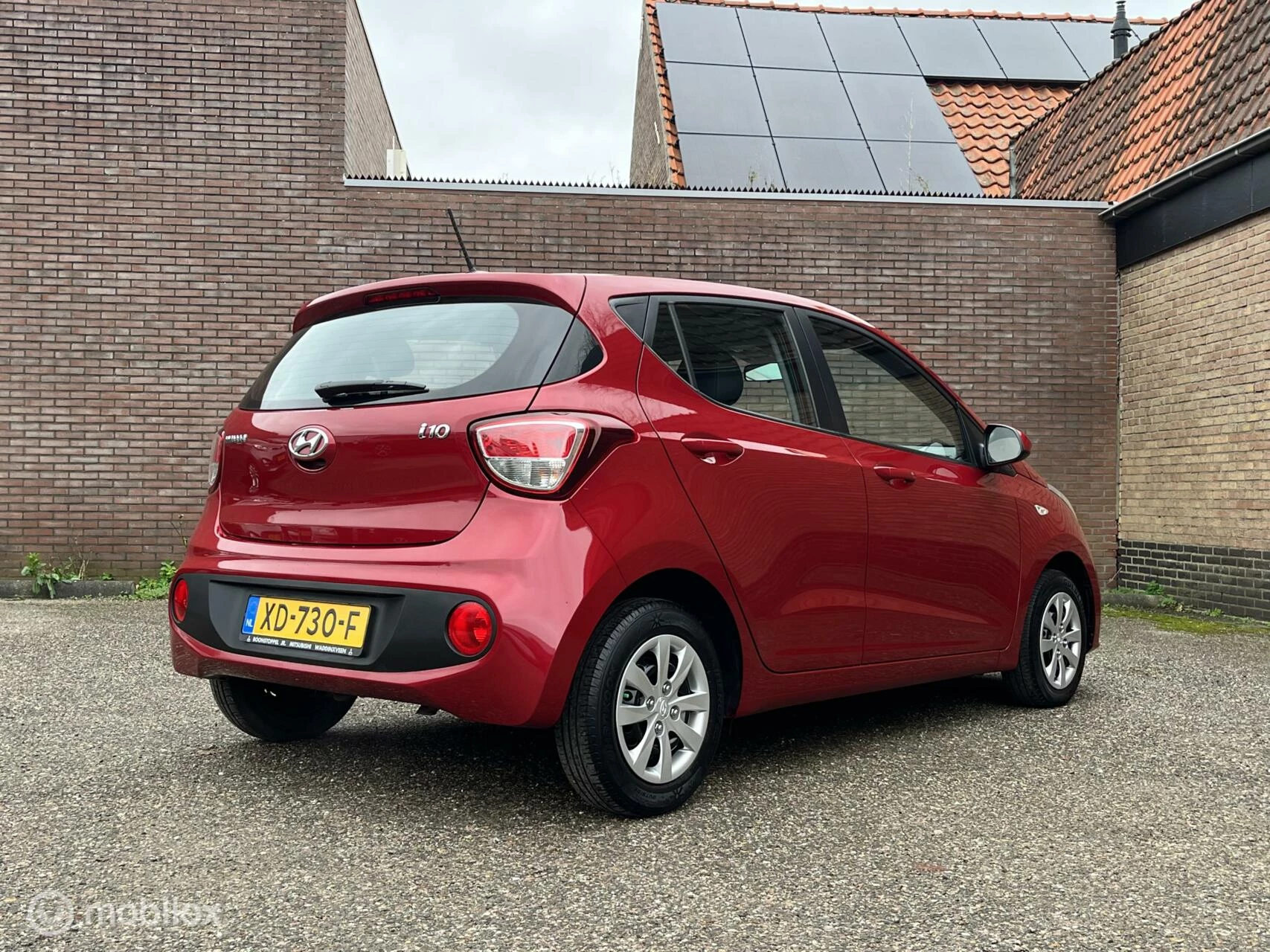 Hoofdafbeelding Hyundai i10