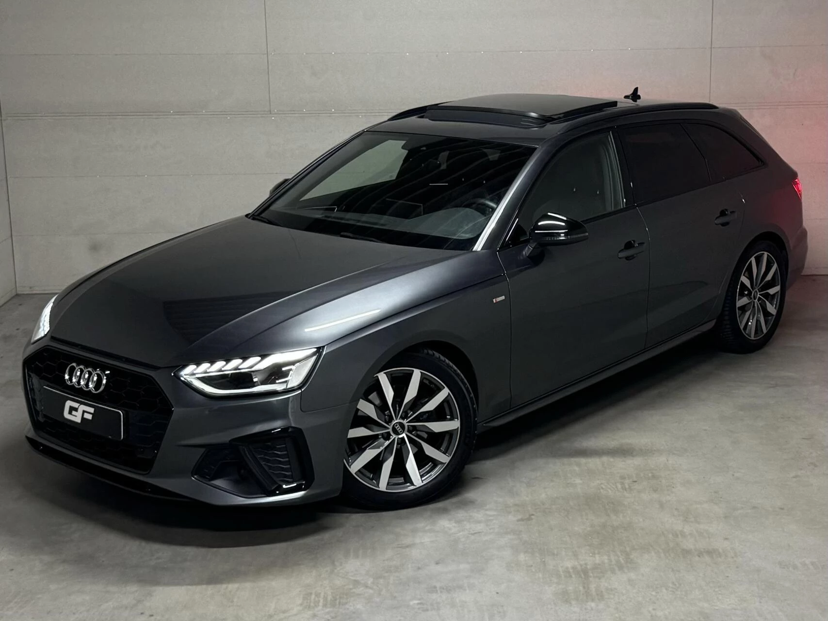 Hoofdafbeelding Audi A4