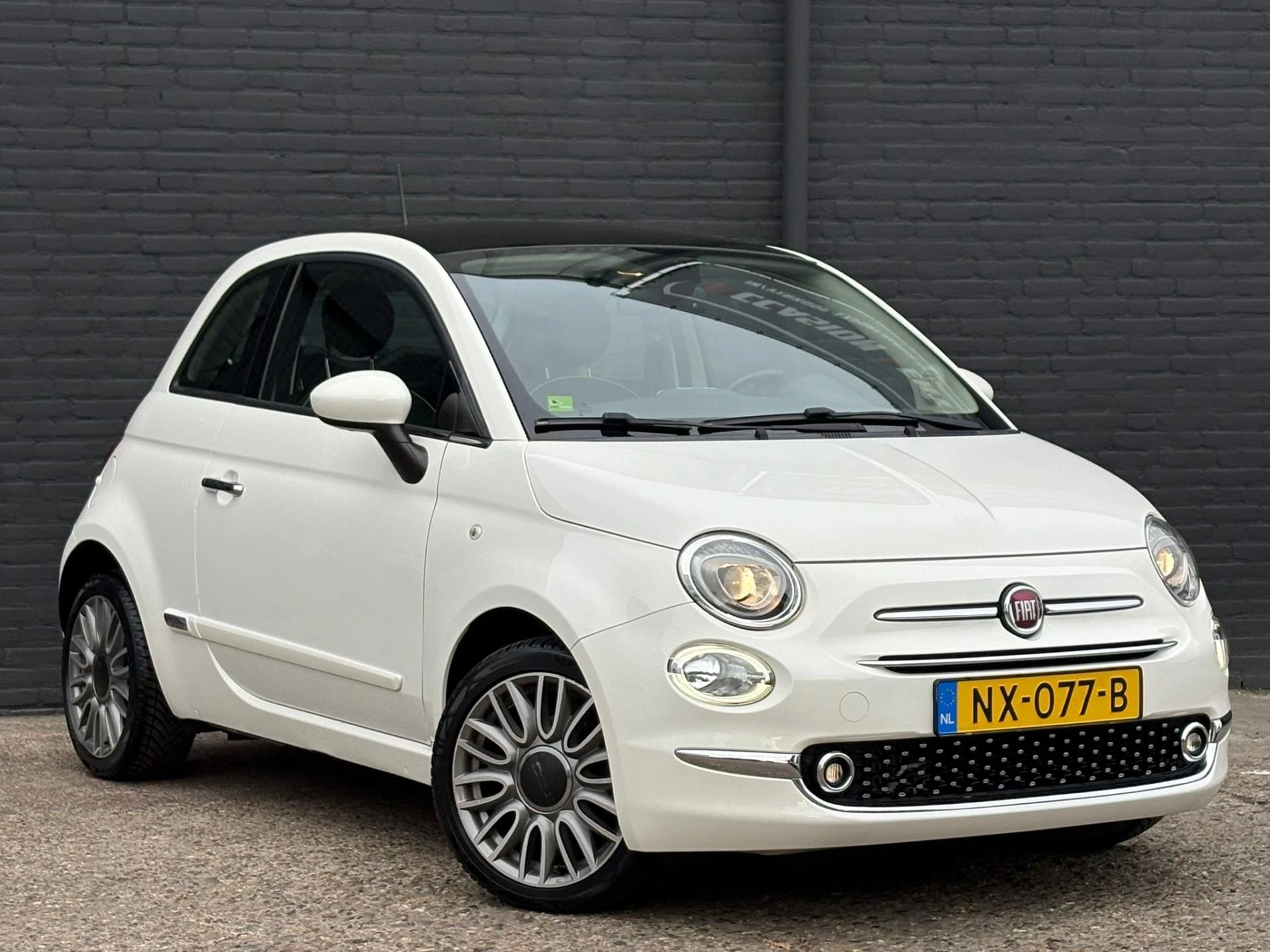 Hoofdafbeelding Fiat 500