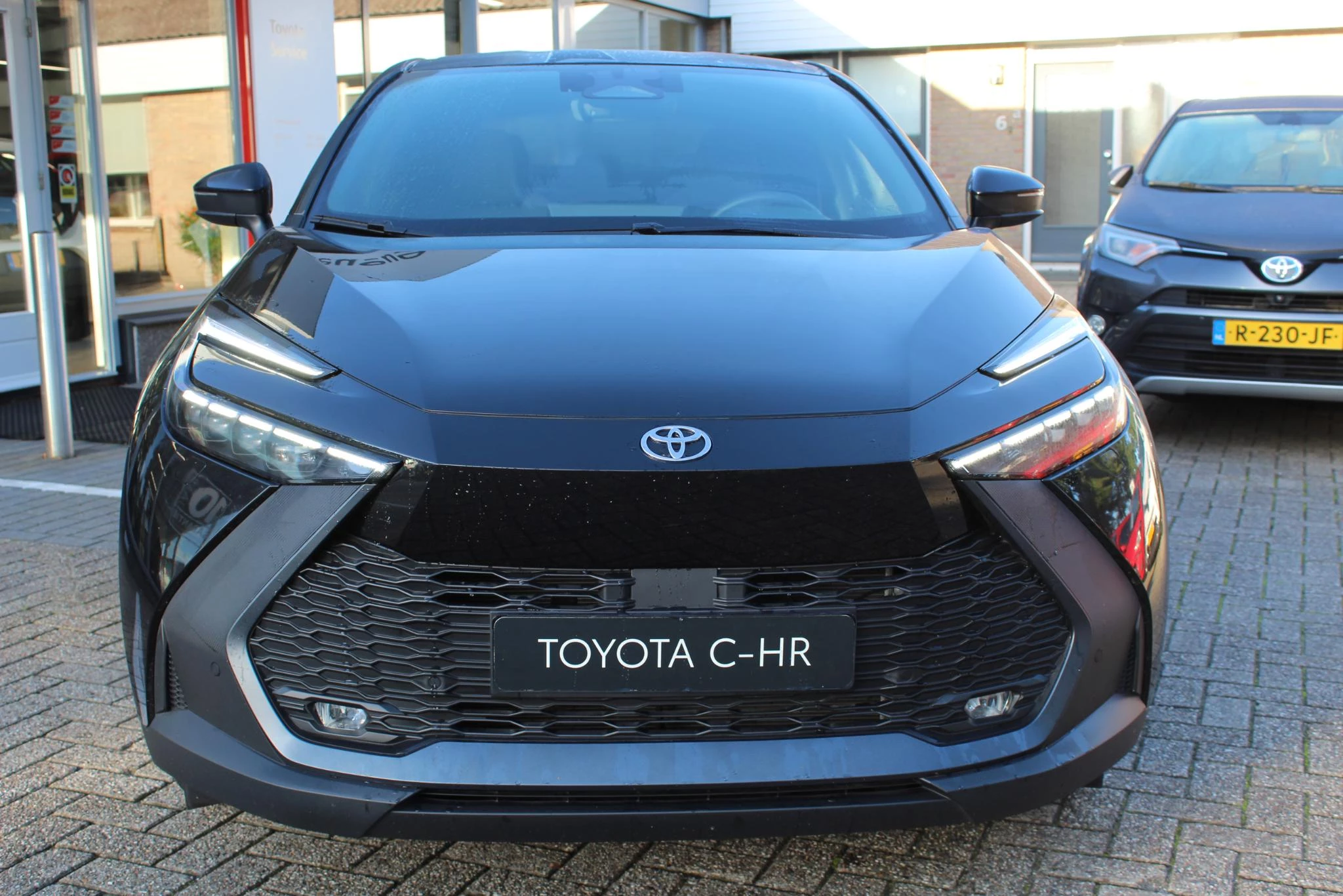 Hoofdafbeelding Toyota C-HR