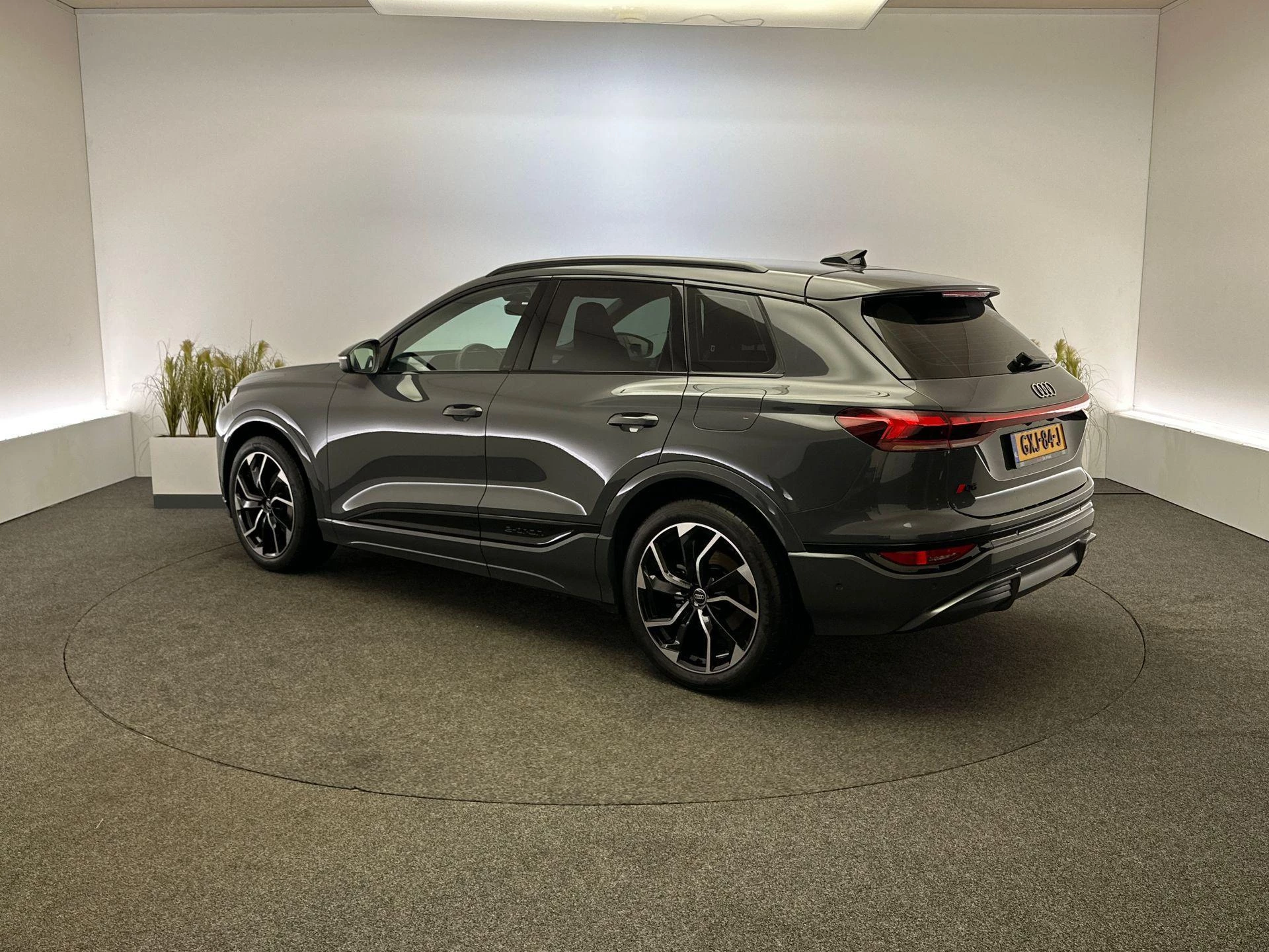 Hoofdafbeelding Audi Q6 e-tron