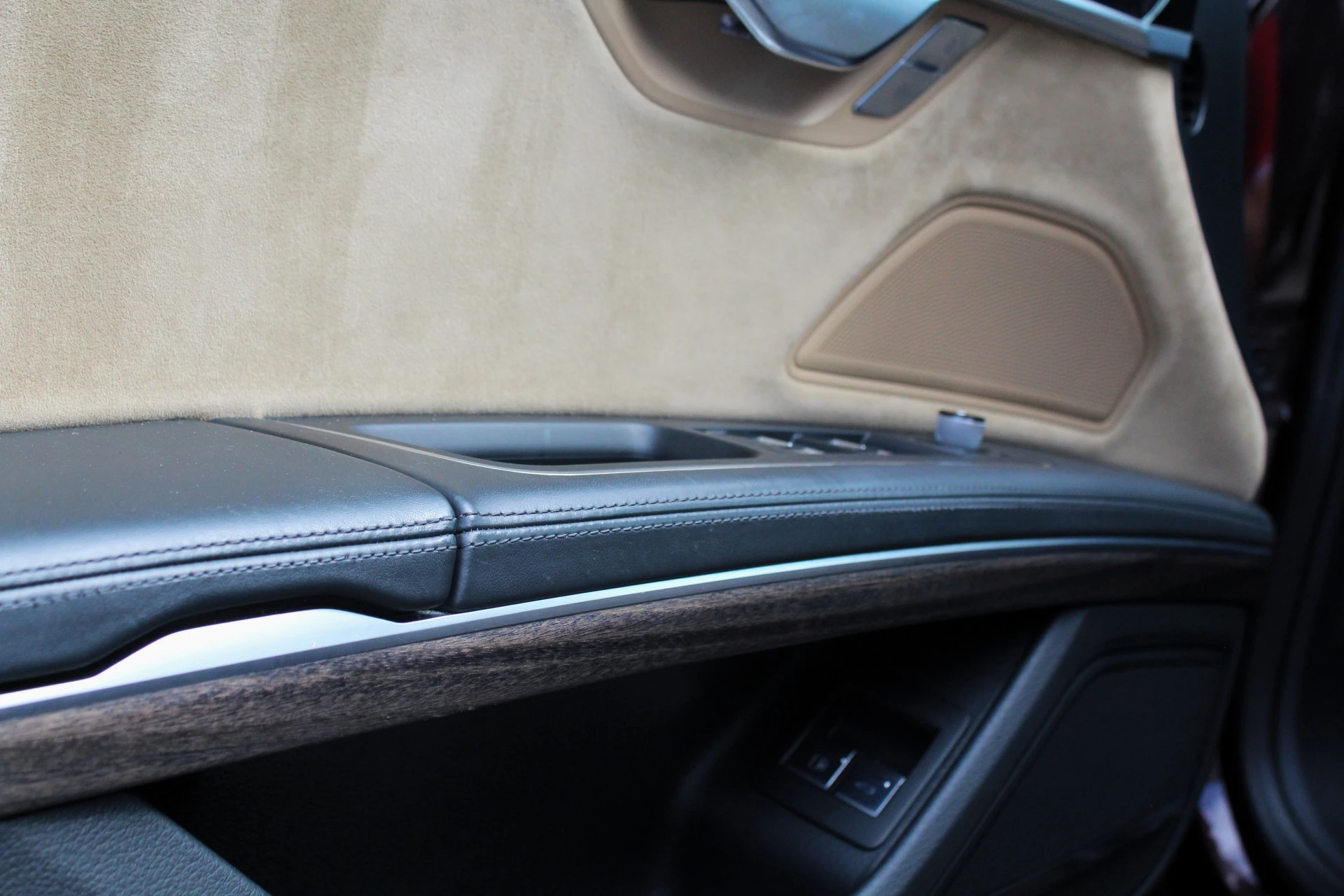 Hoofdafbeelding Audi A8