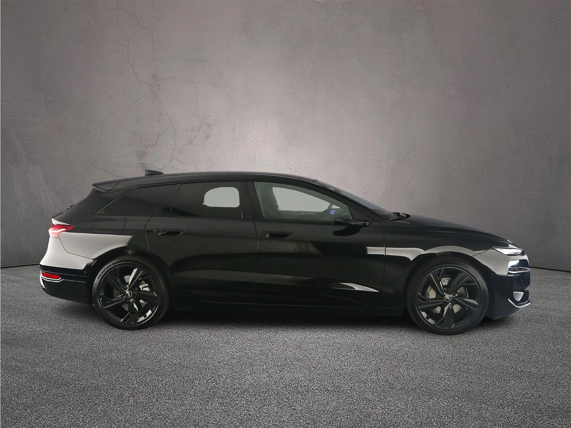 Hoofdafbeelding Audi A6 Avant e-tron