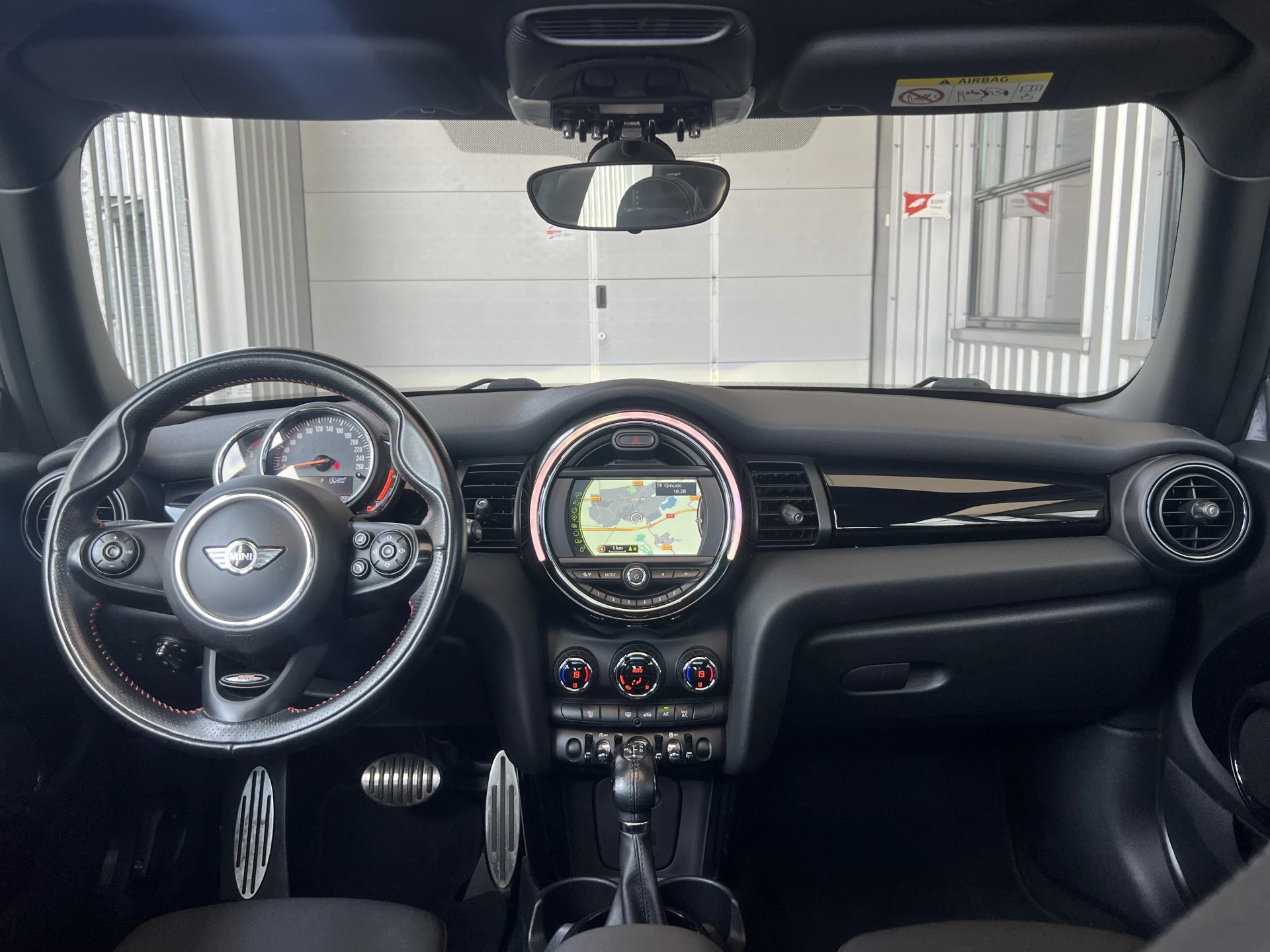 Hoofdafbeelding MINI Cooper