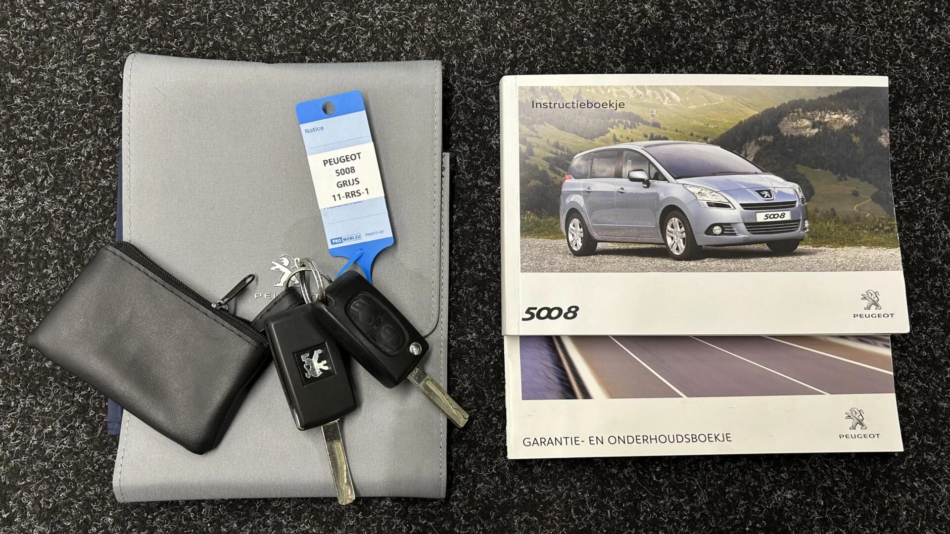 Hoofdafbeelding Peugeot 5008