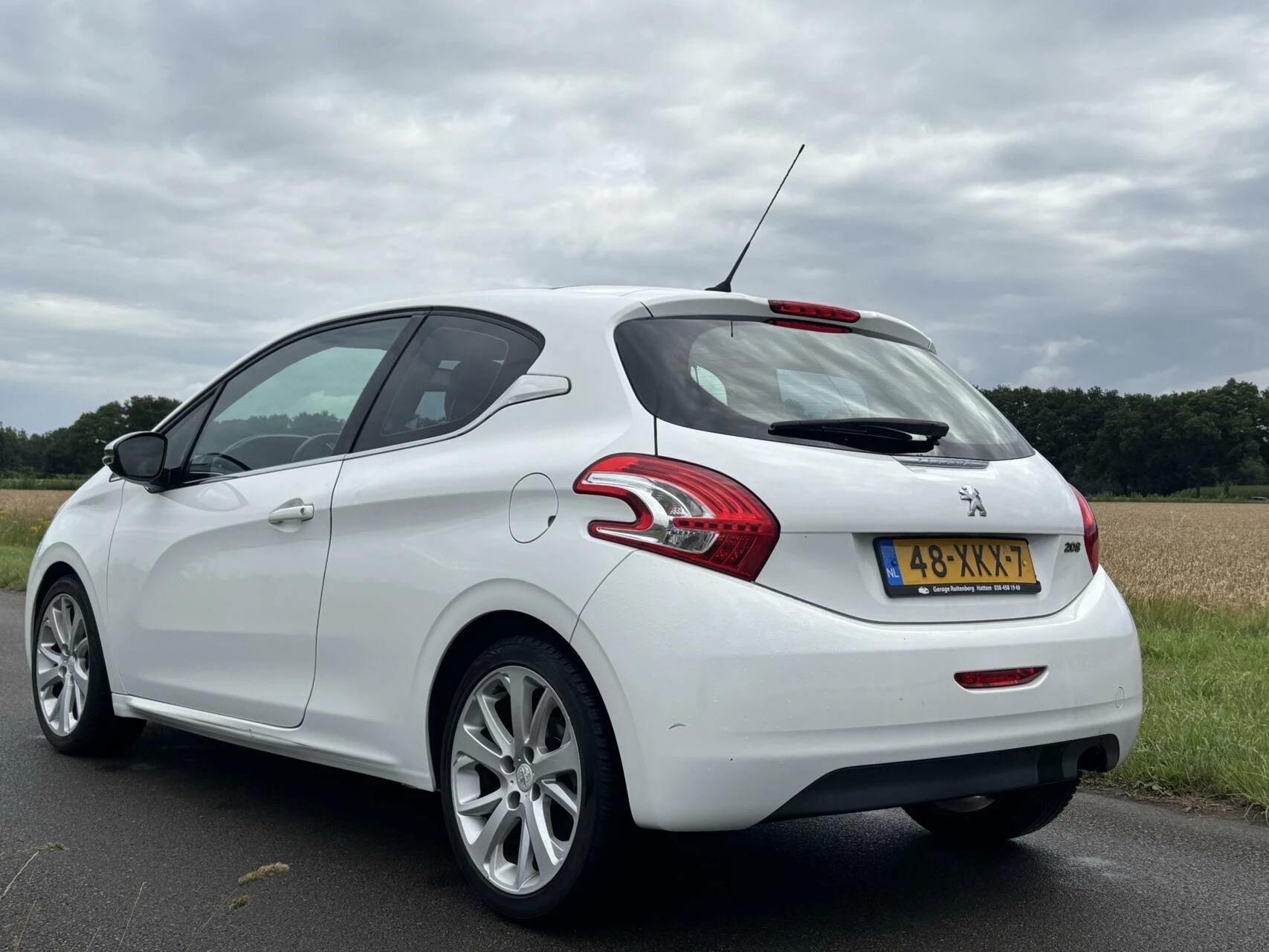 Hoofdafbeelding Peugeot 208