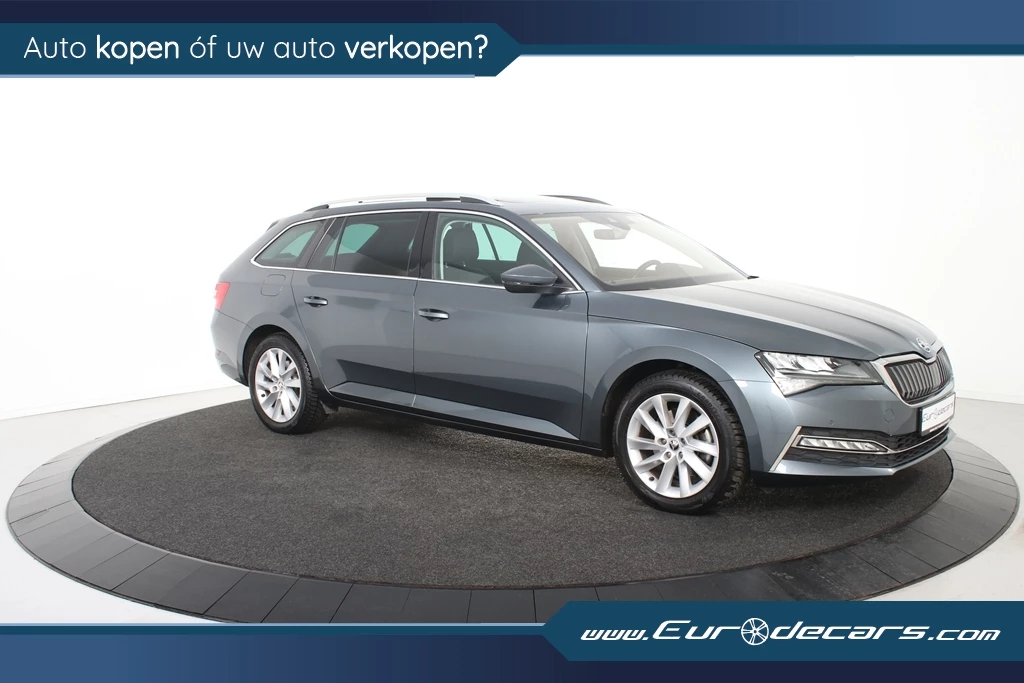 Hoofdafbeelding Škoda Superb