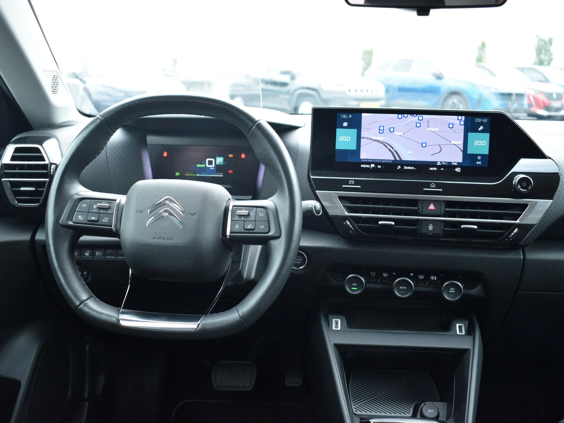 Hoofdafbeelding Citroën ë-C4