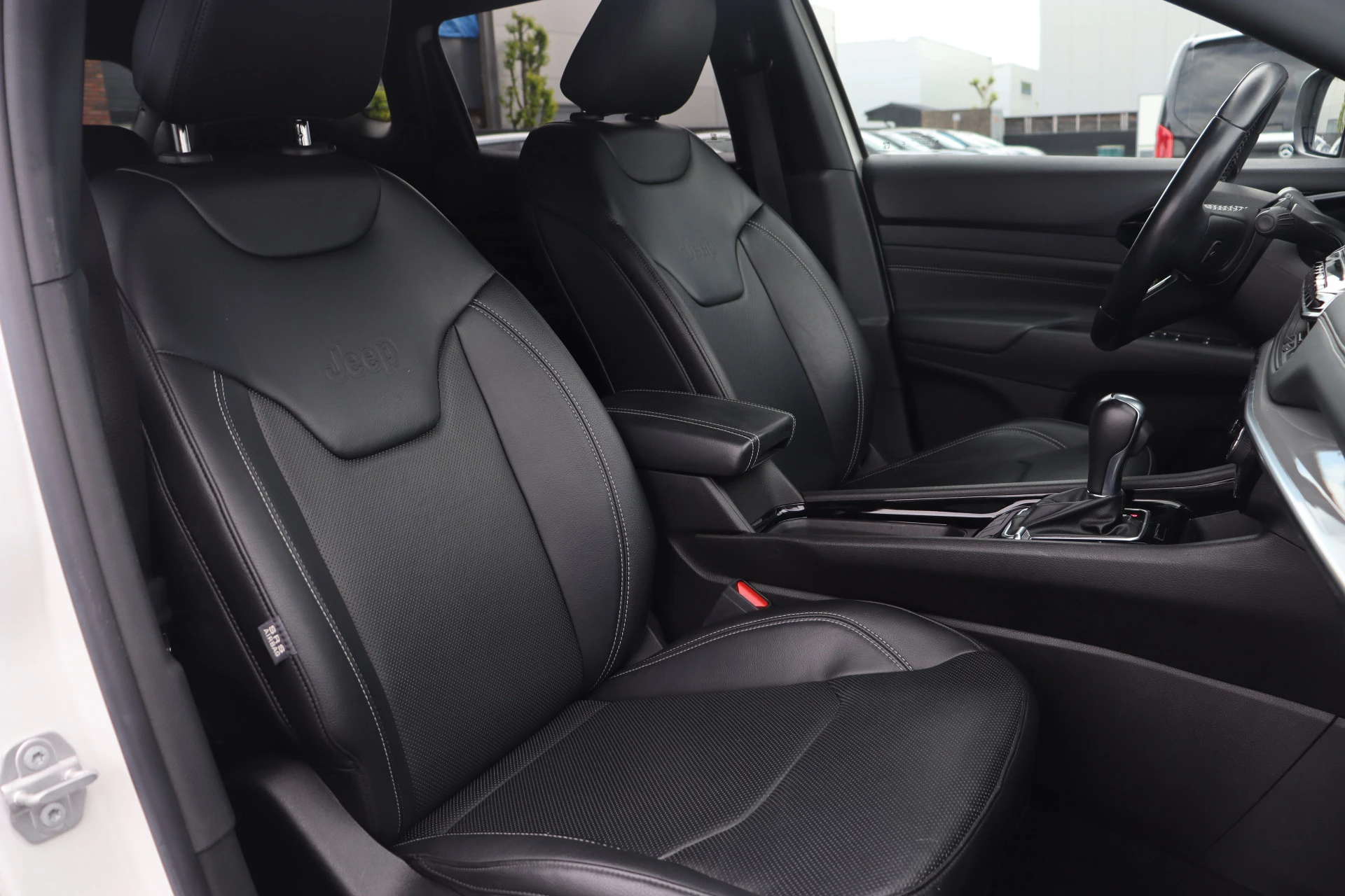 Hoofdafbeelding Jeep Compass