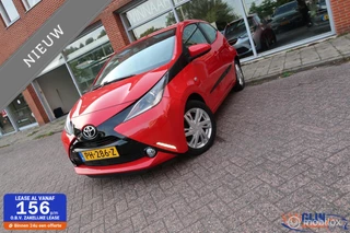 Toyota Aygo 1.0 VVT-i x-play Airco Cruise Cont