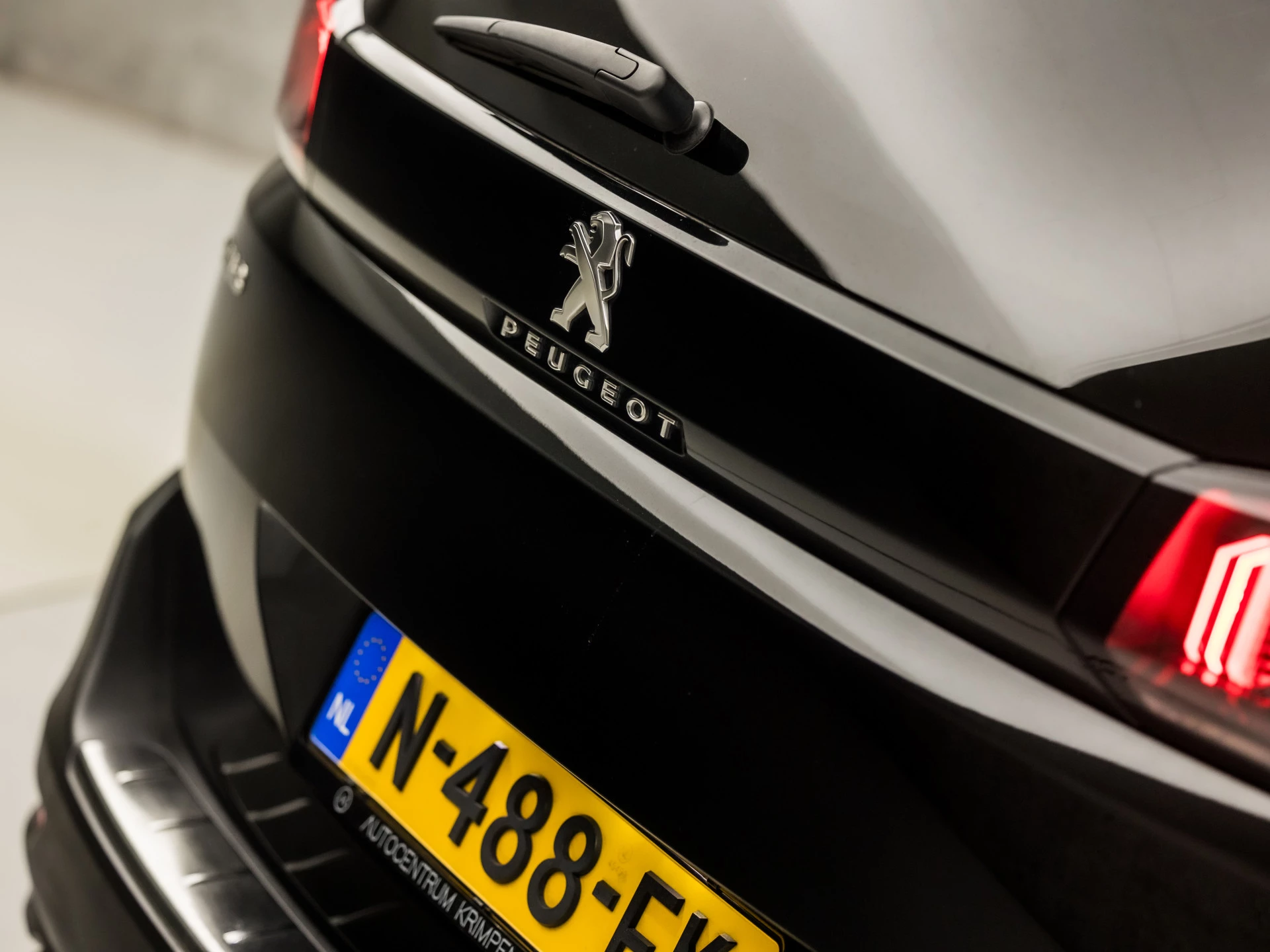 Hoofdafbeelding Peugeot 5008