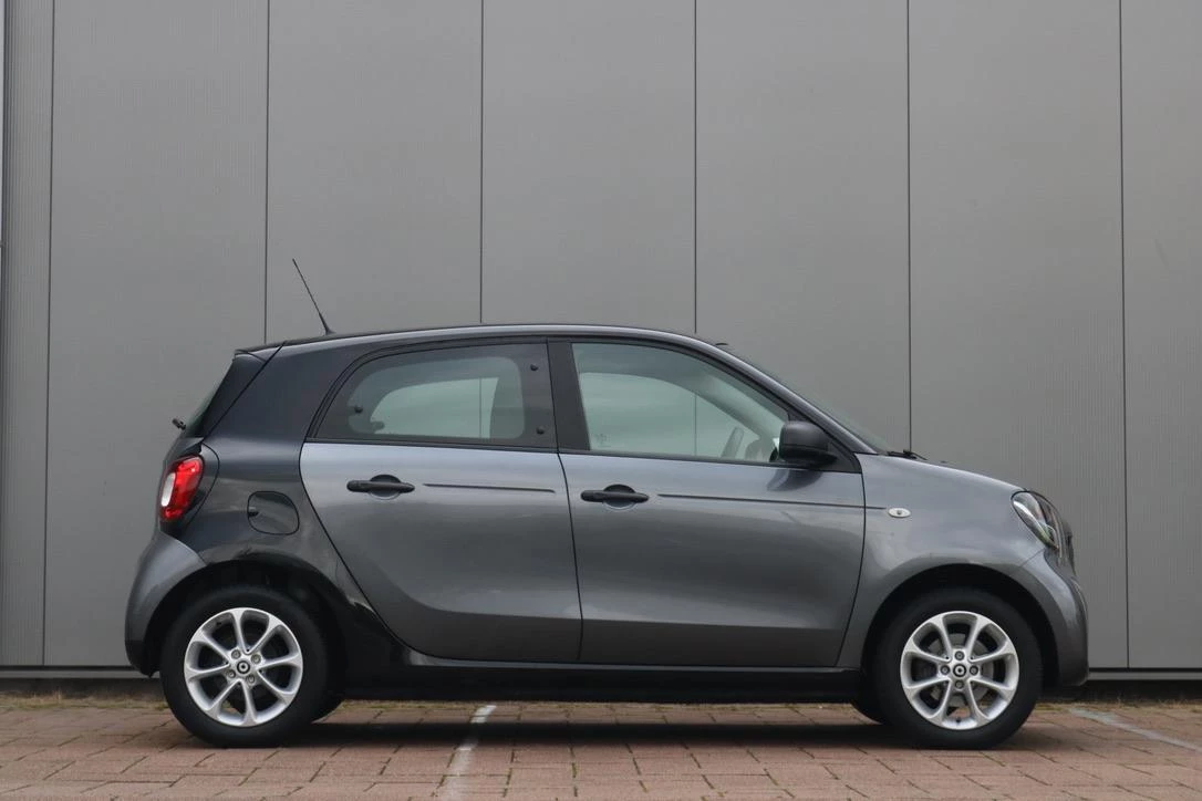 Hoofdafbeelding smart Forfour