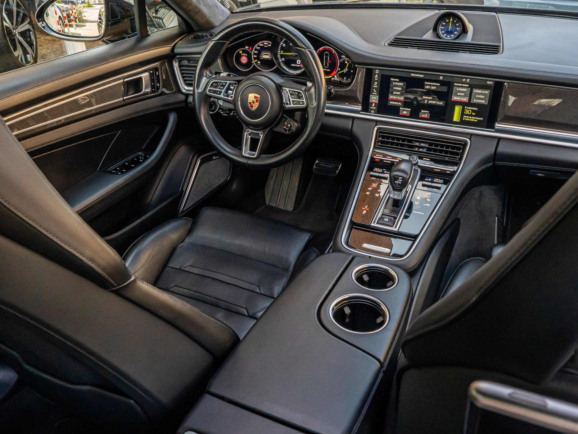 Hoofdafbeelding Porsche Panamera