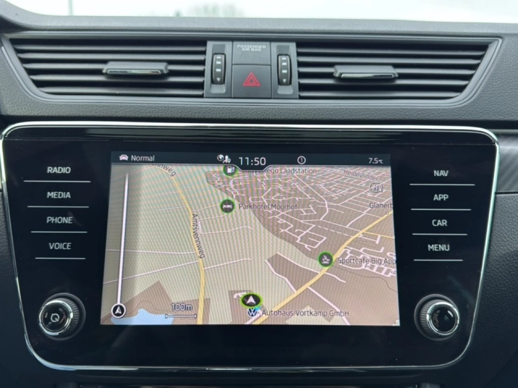 Hoofdafbeelding Škoda Superb