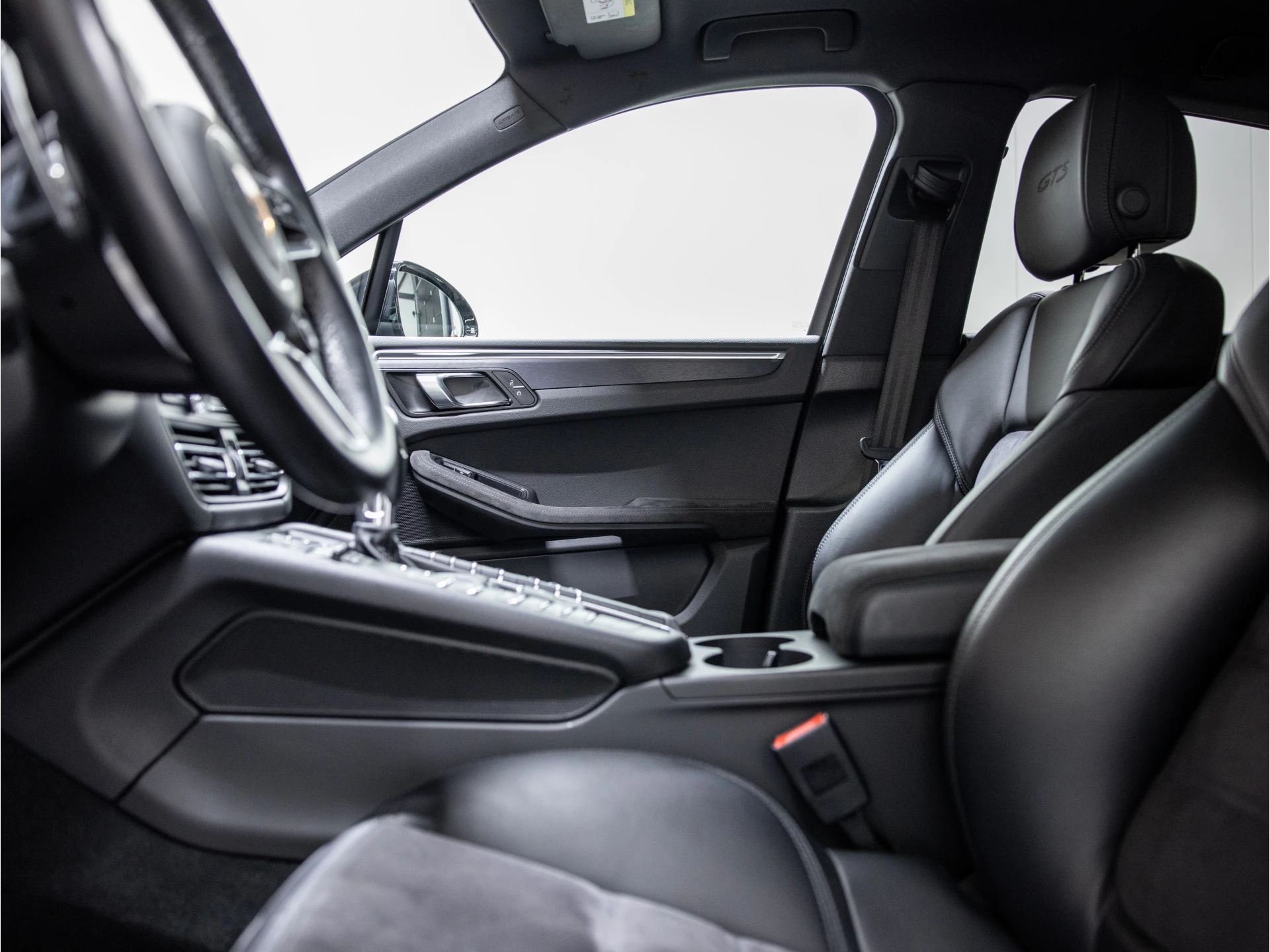 Hoofdafbeelding Porsche Macan