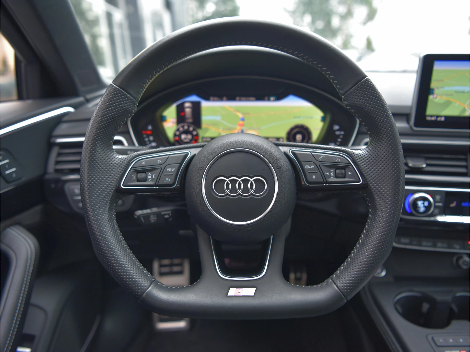 Hoofdafbeelding Audi A4