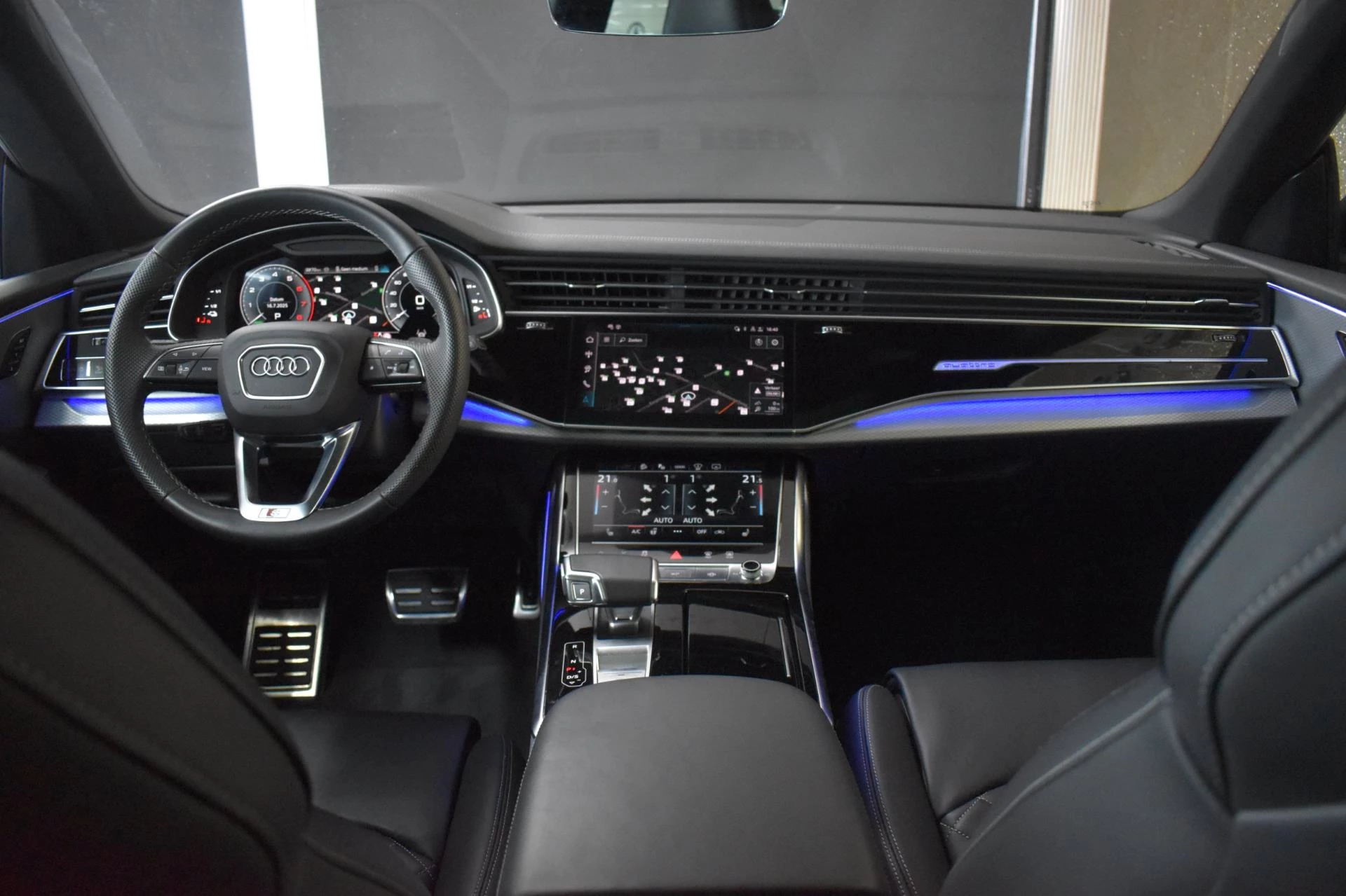 Hoofdafbeelding Audi Q8