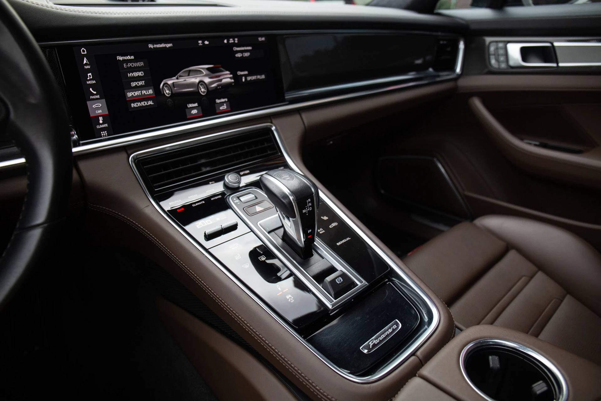 Hoofdafbeelding Porsche Panamera