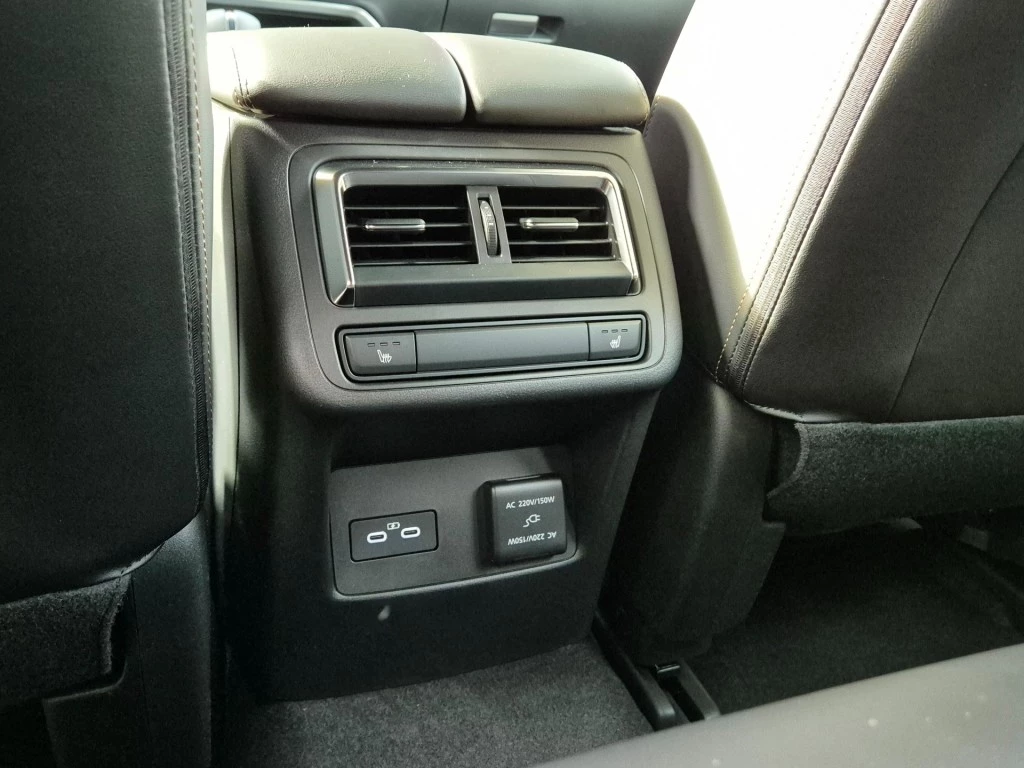 Hoofdafbeelding Mazda CX-60