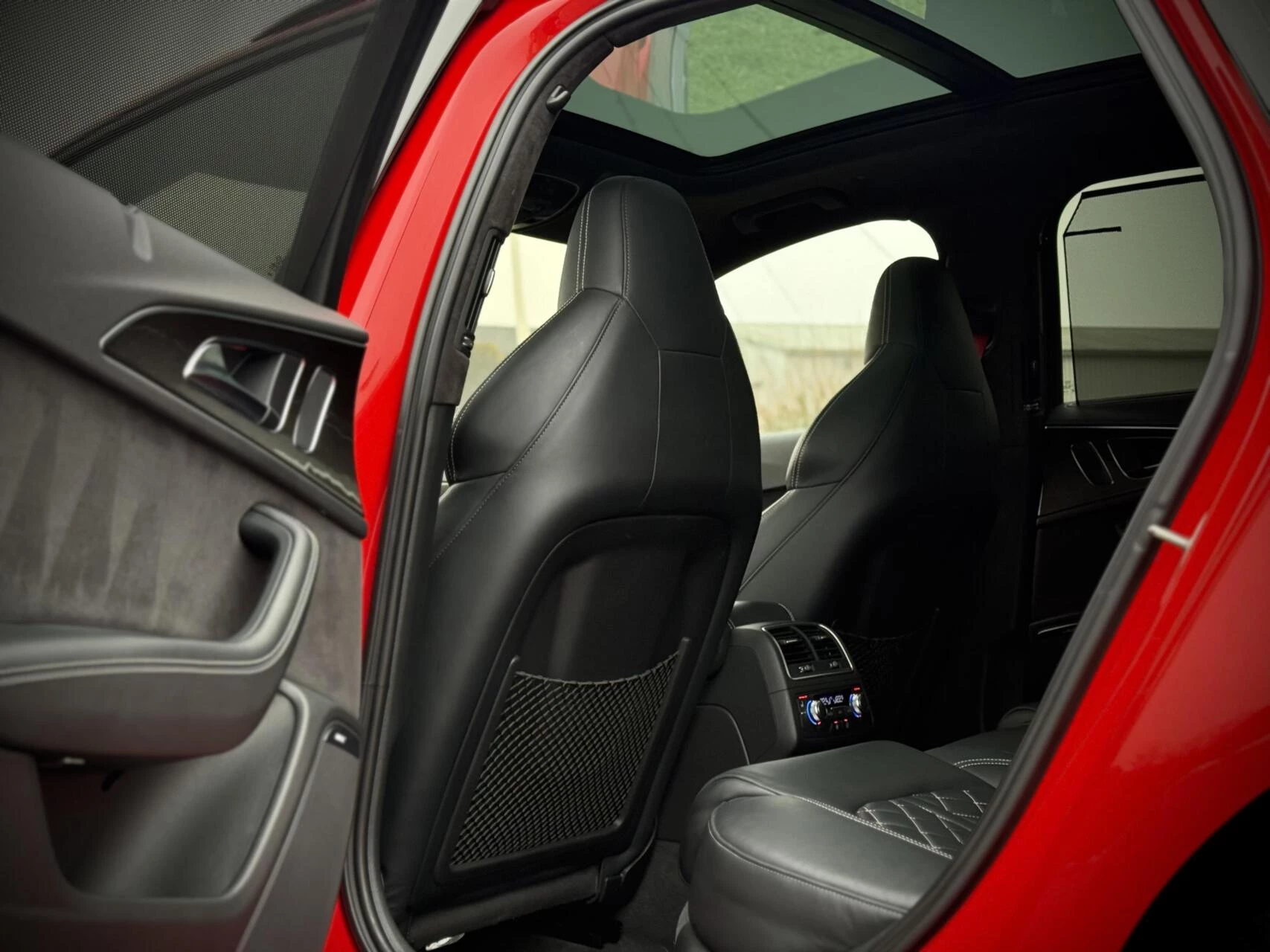 Hoofdafbeelding Audi S6