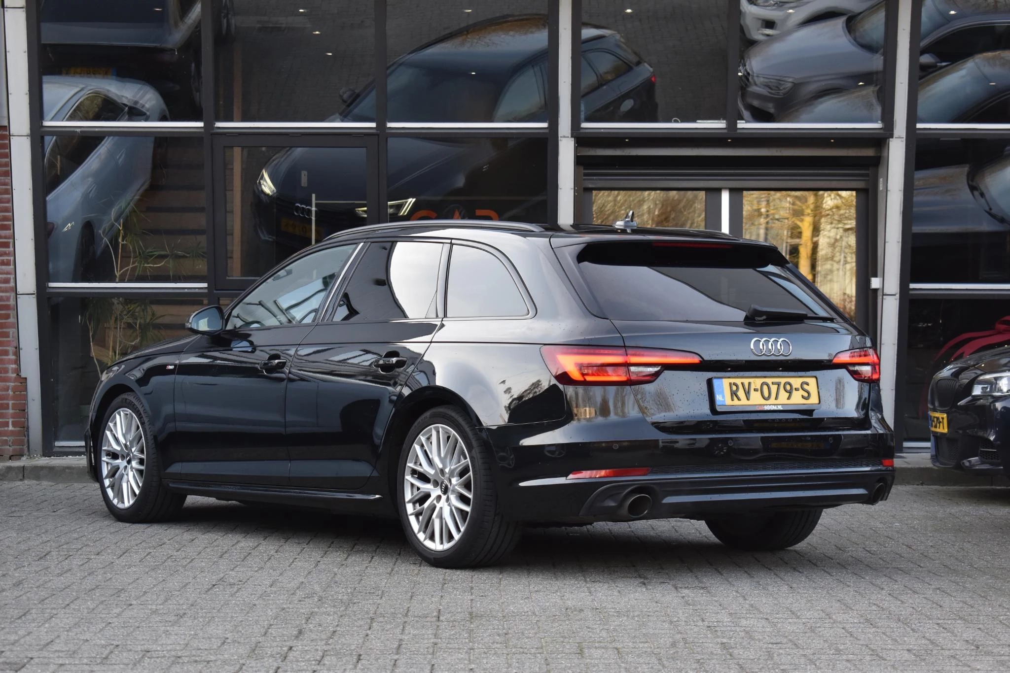 Hoofdafbeelding Audi A4