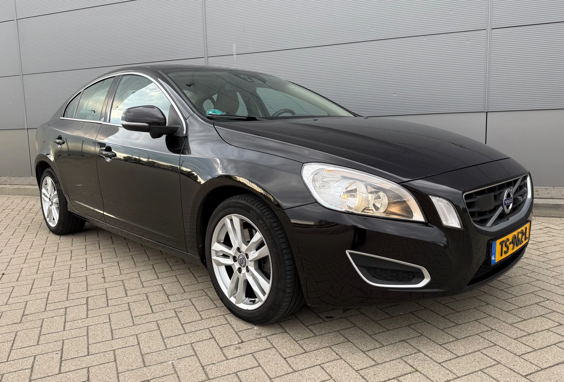 Hoofdafbeelding Volvo S60