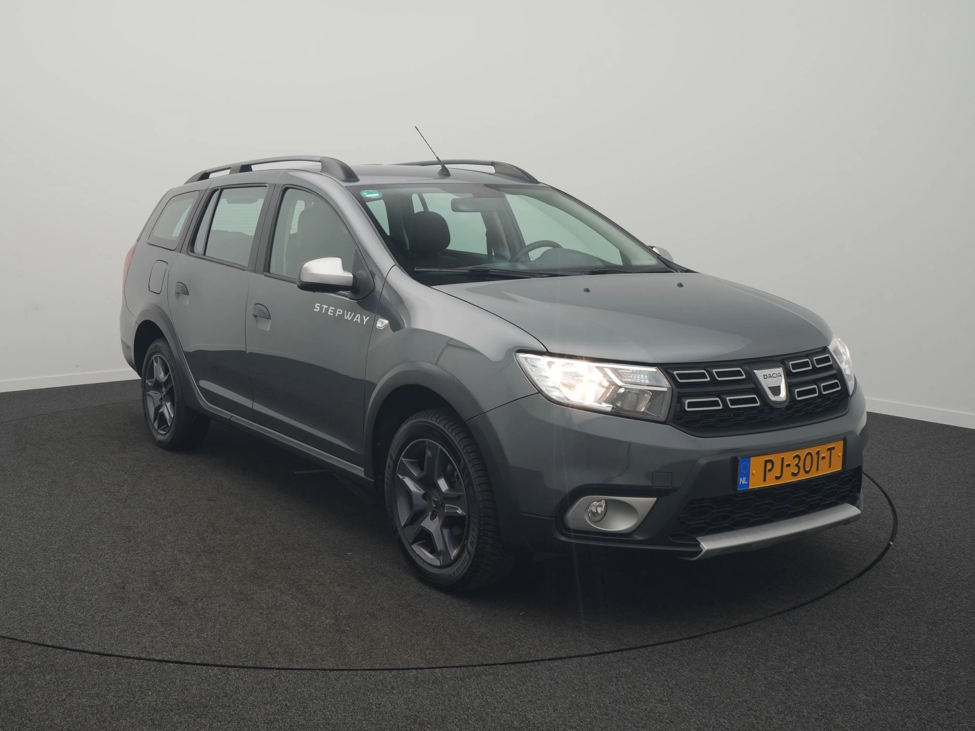 Hoofdafbeelding Dacia Logan