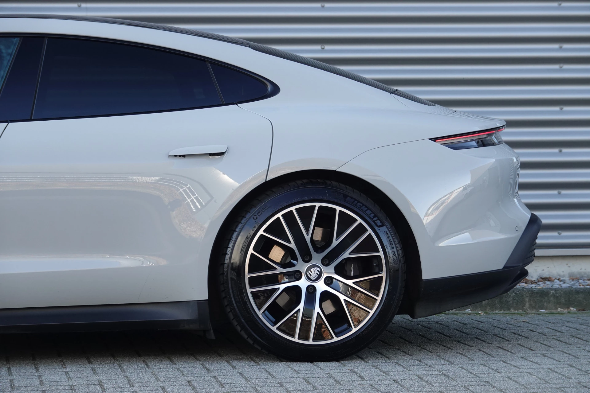 Hoofdafbeelding Porsche Taycan