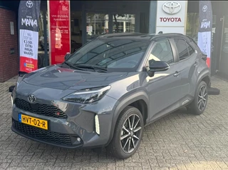 Toyota Yaris Cross Hybrid 130 GR-SPORT BLIND SPOT 18'' LM-VELGEN PARK-SENSOREN STOELVERW CAMERA NAVI APPLE/ANDROID CLIMA AD-CRUISE