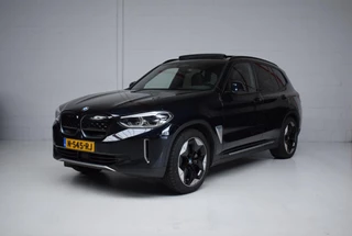BMW IX3 High Executive 80 kWh SOH 96% / ORG.NED / EL.TREKHAAK / PANORAMADAK / NAP / 360CAMERA / HARMAN-KARDON / LEER