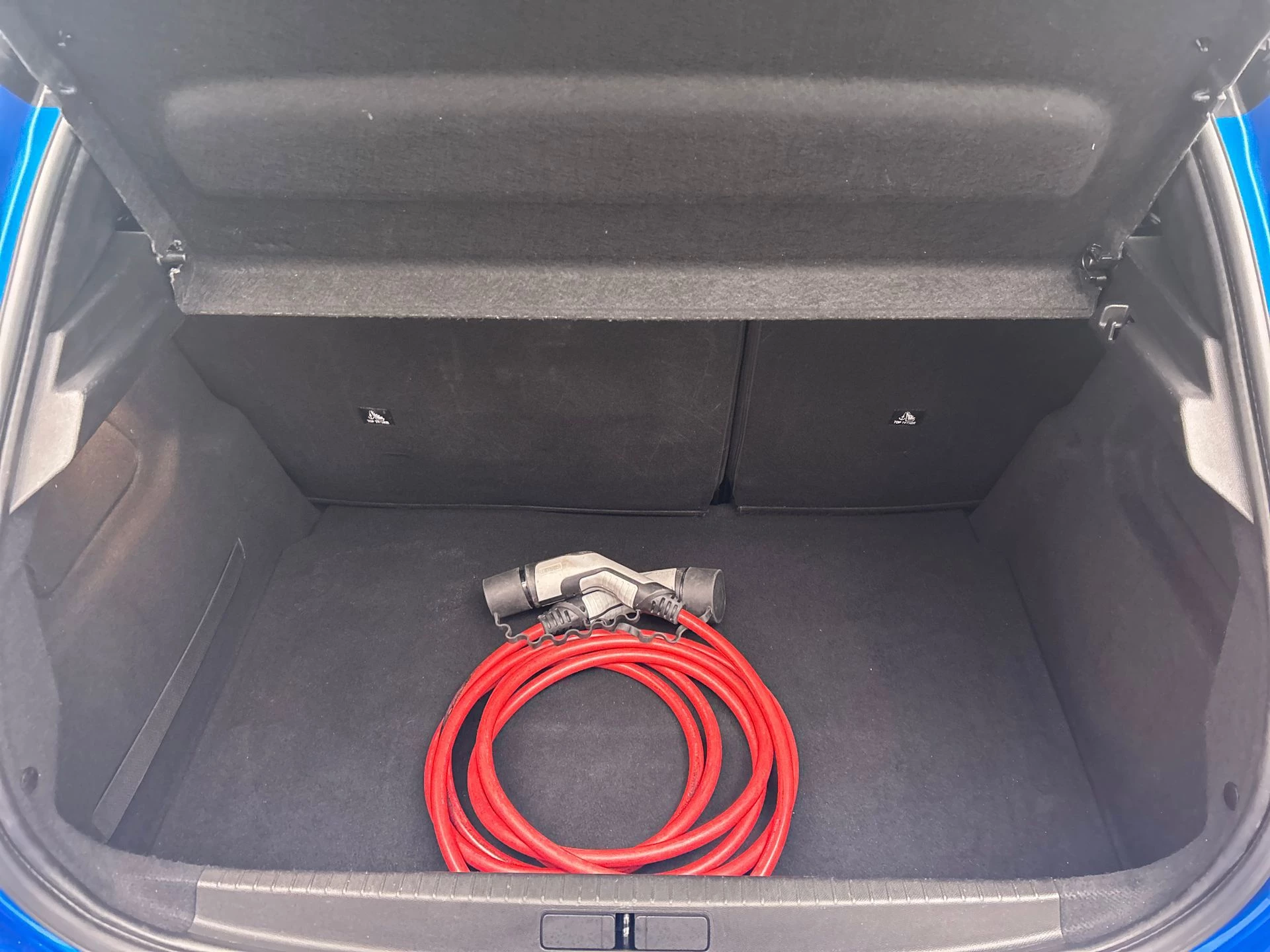 Hoofdafbeelding Peugeot e-208