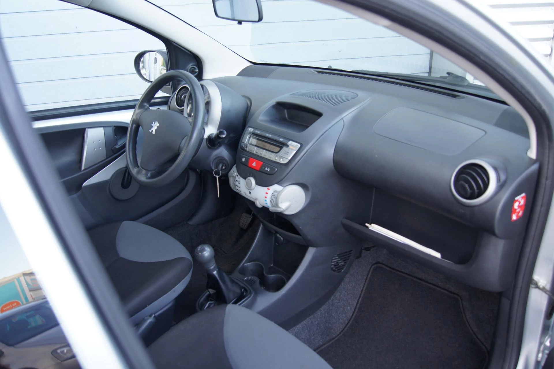 Hoofdafbeelding Peugeot 107