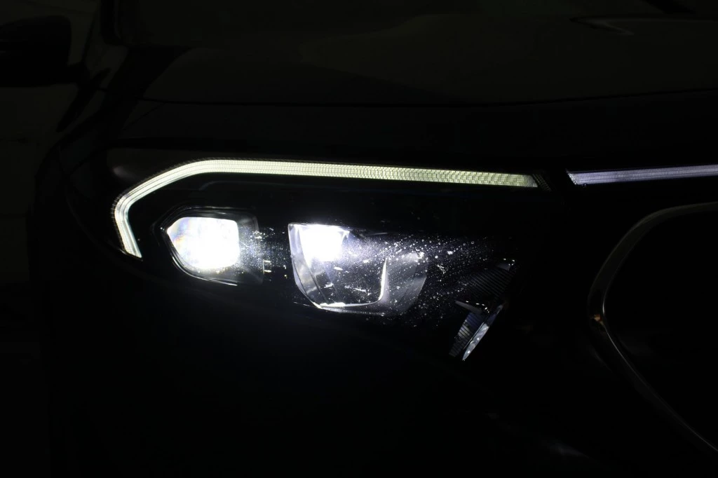 Hoofdafbeelding Mercedes-Benz EQA