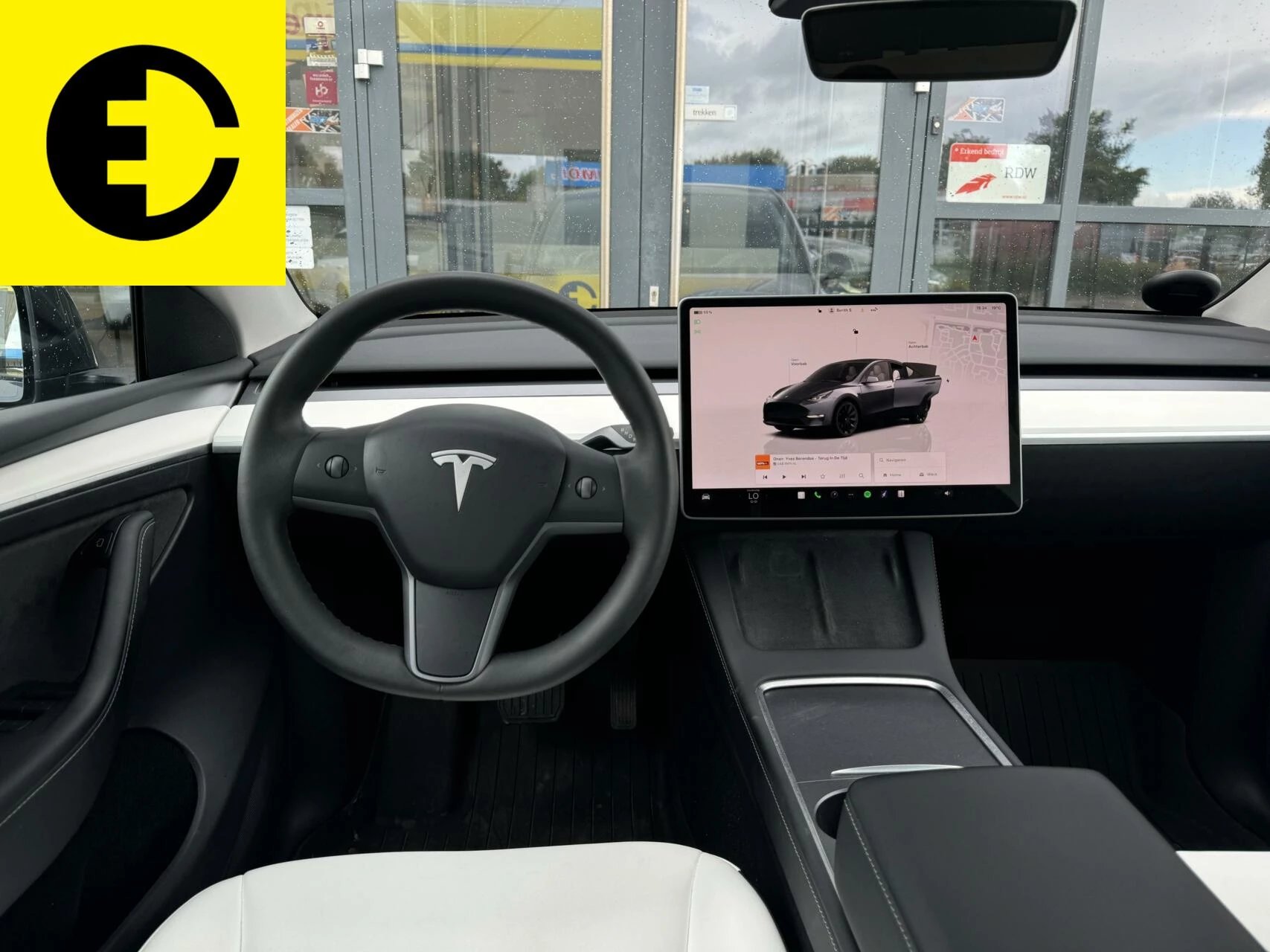 Hoofdafbeelding Tesla Model Y