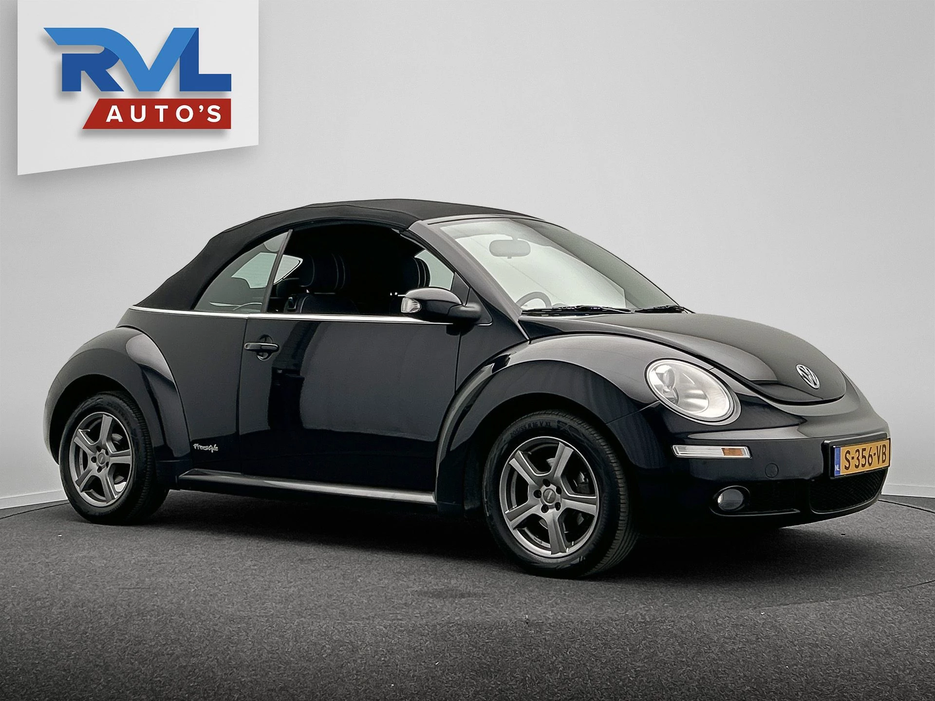 Hoofdafbeelding Volkswagen New Beetle