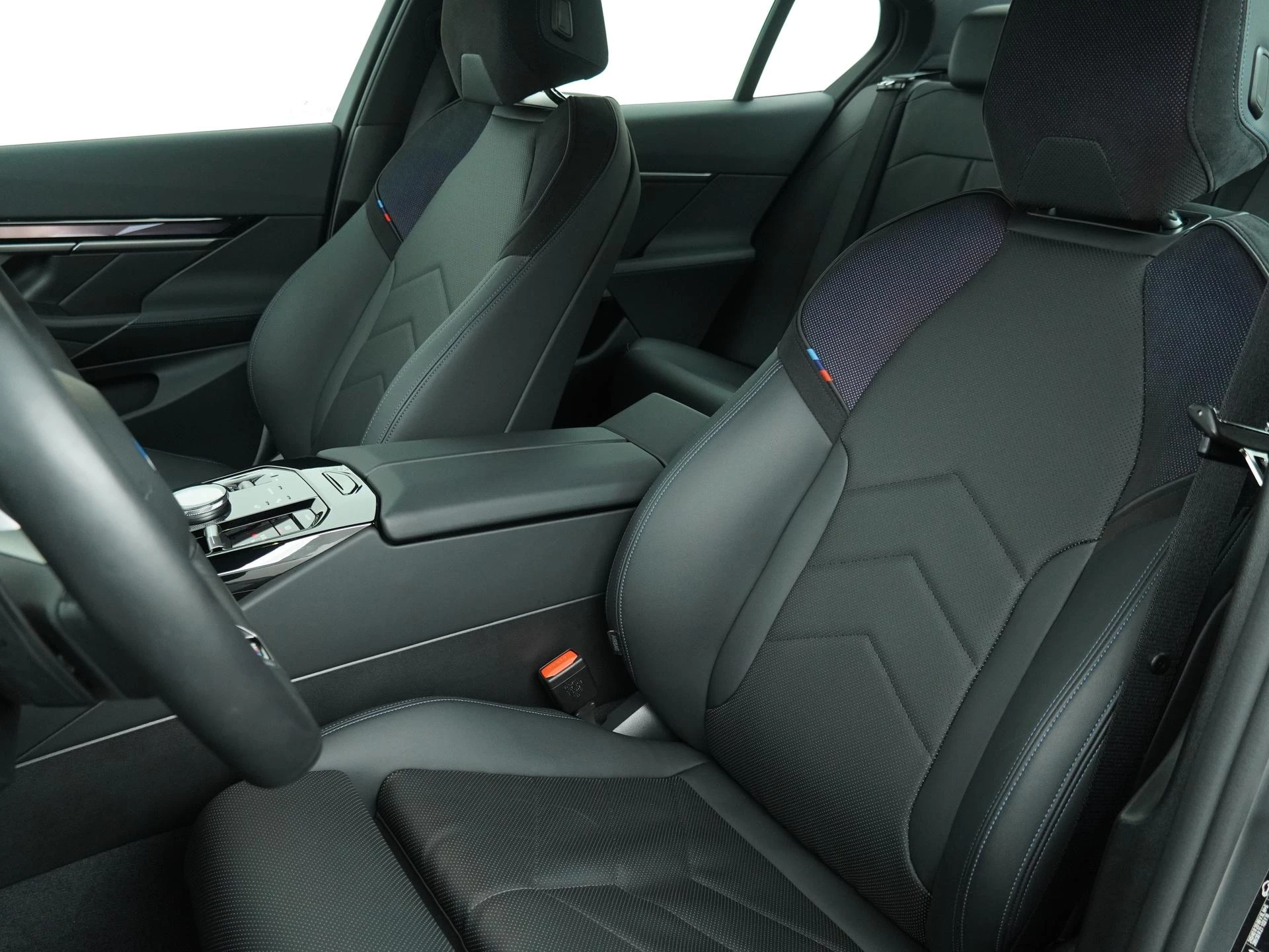 Hoofdafbeelding BMW i5