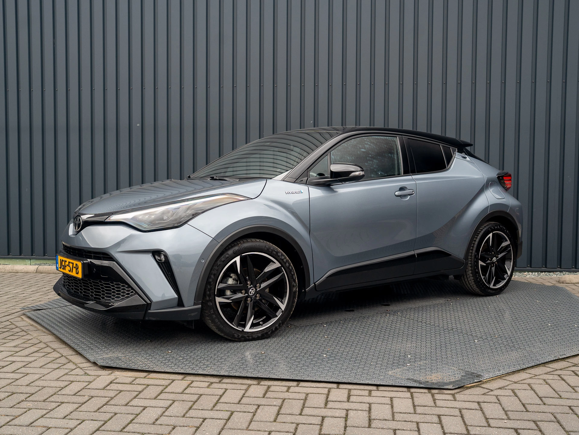 Hoofdafbeelding Toyota C-HR