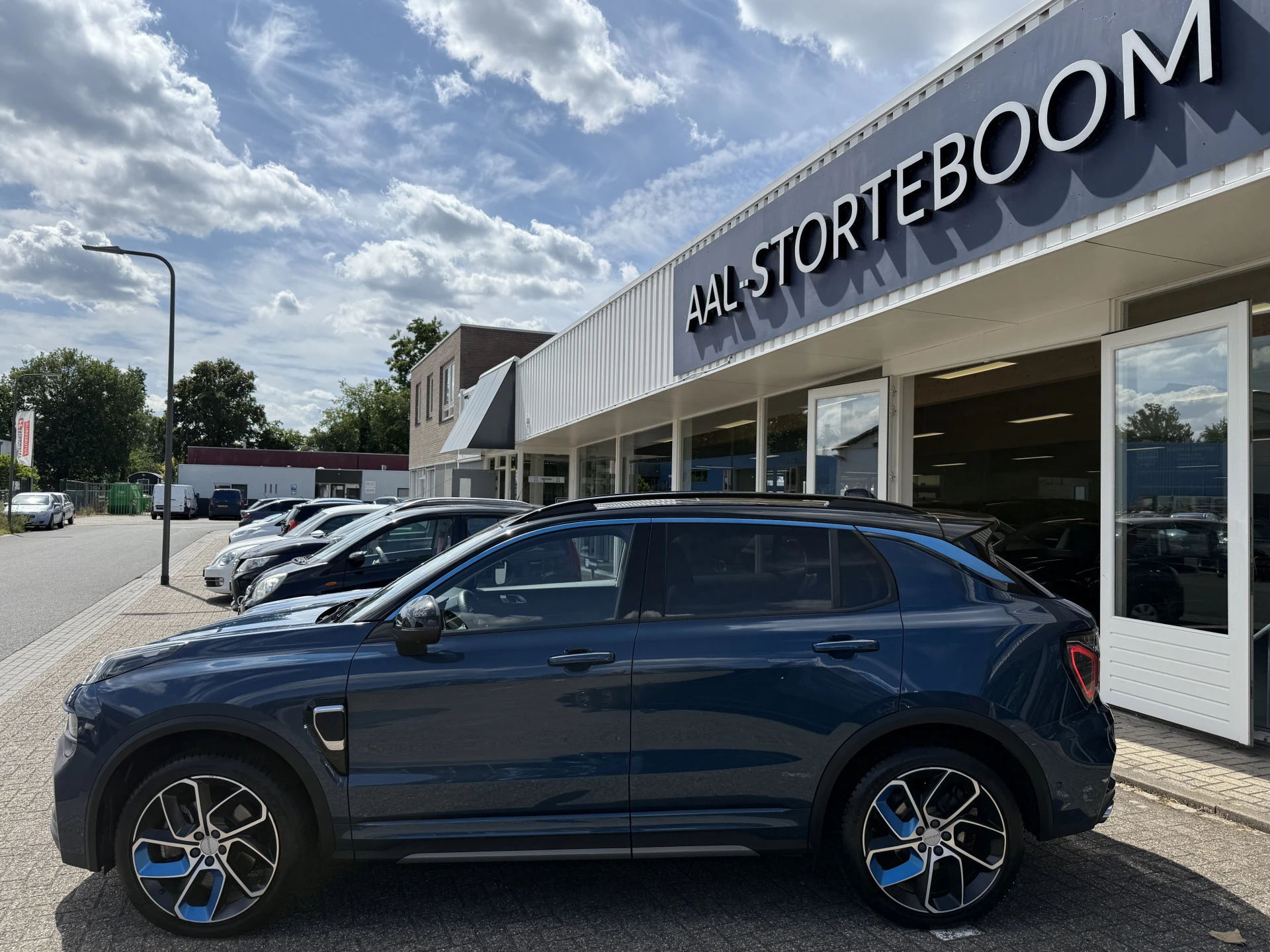 Hoofdafbeelding Lynk & Co 01