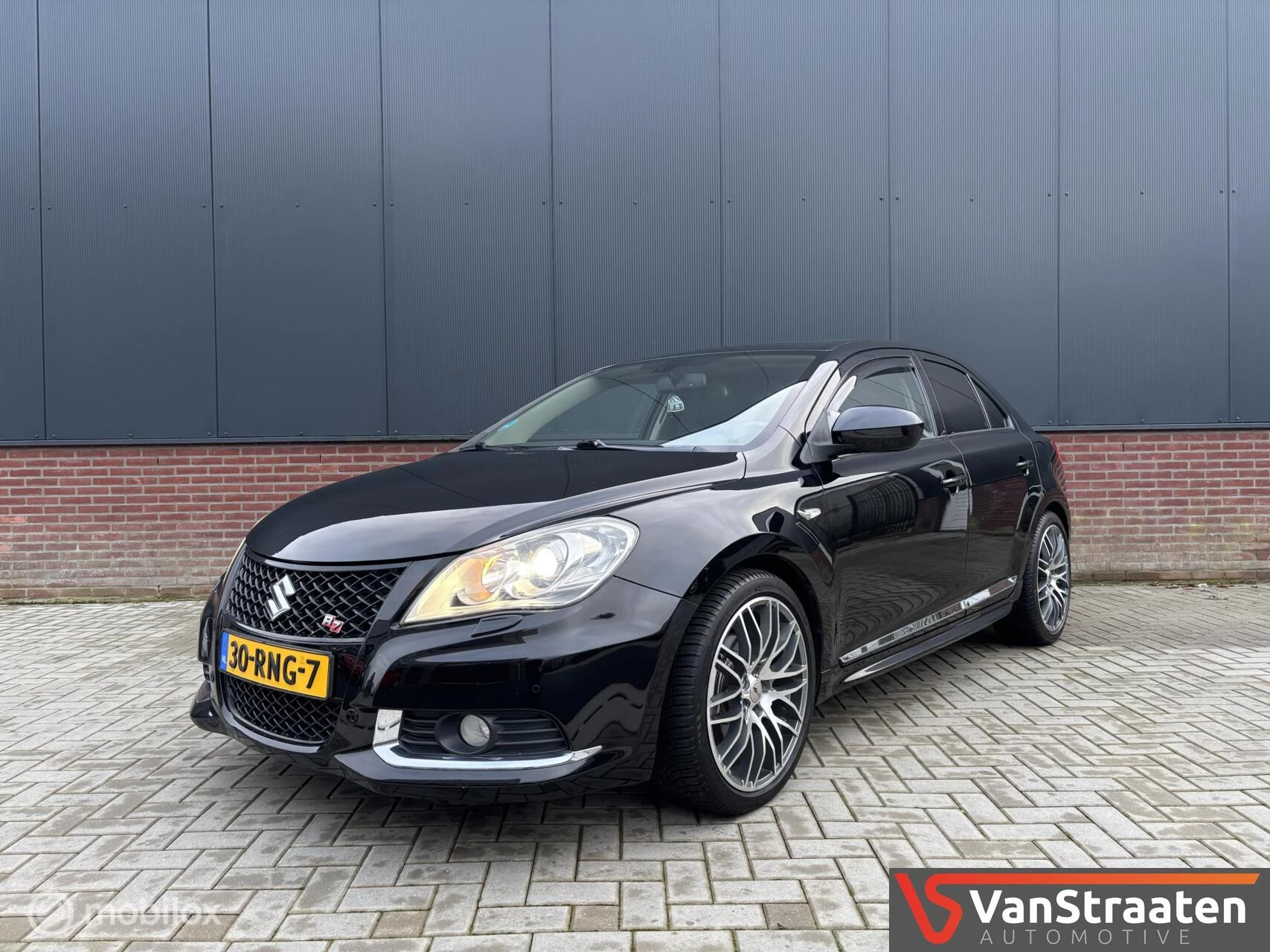 Hoofdafbeelding Suzuki Kizashi