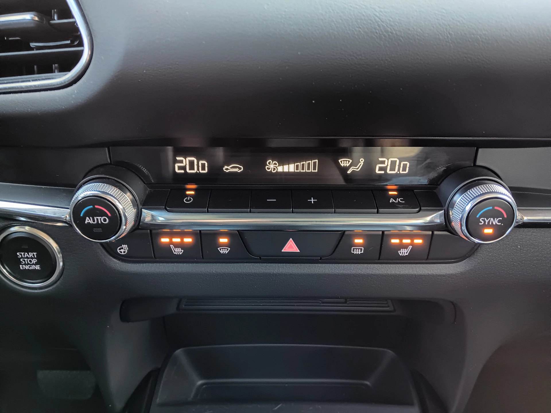 Hoofdafbeelding Mazda CX-30