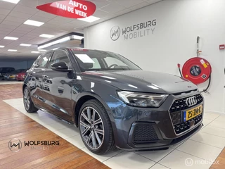 Hoofdafbeelding Audi A1 Sportback Audi A1 Sportback 30 TFSI edition one |Automaat|Line Assist|Stoel Verw.|Camera|etc.
