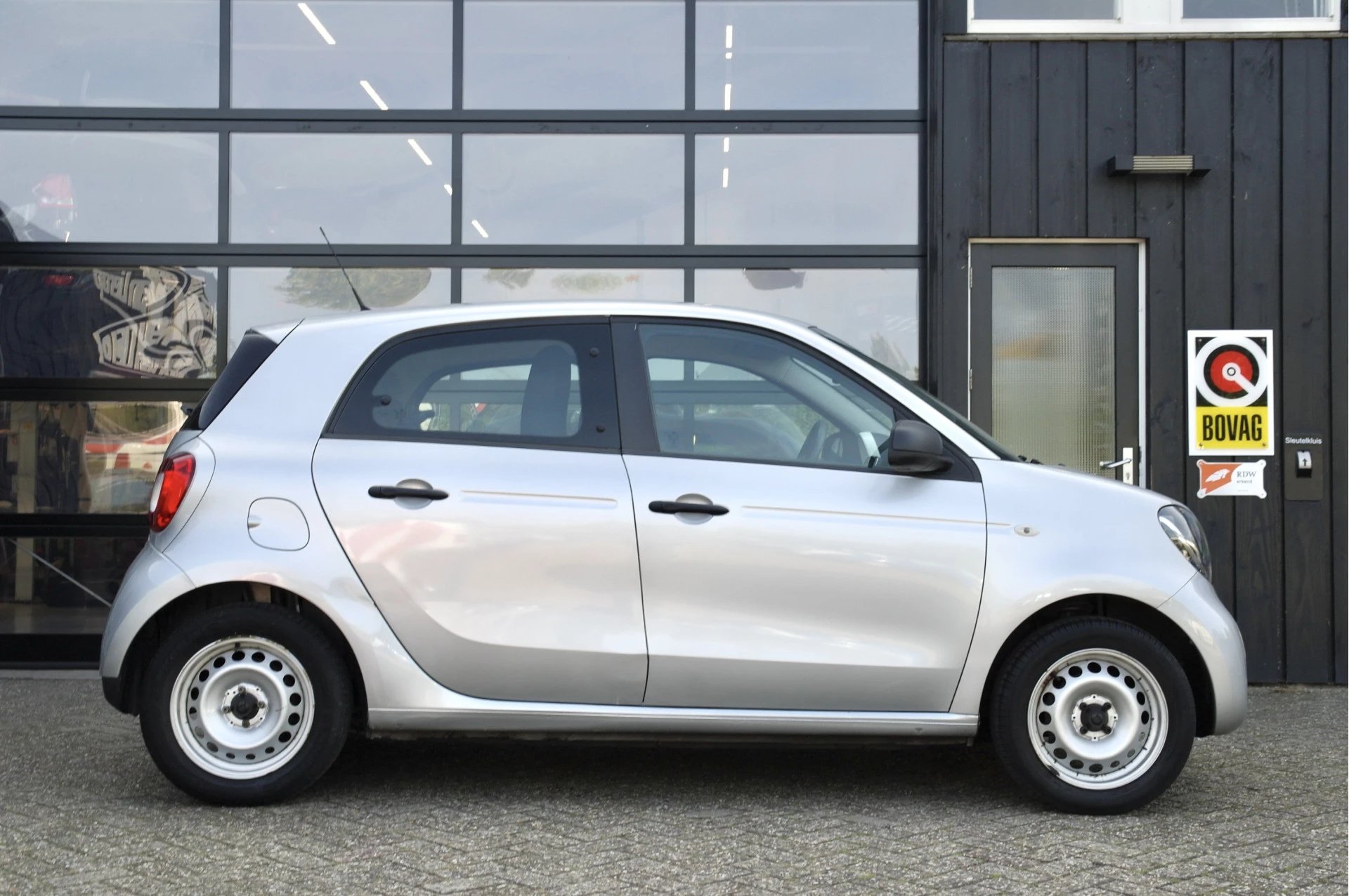 Hoofdafbeelding Smart Forfour