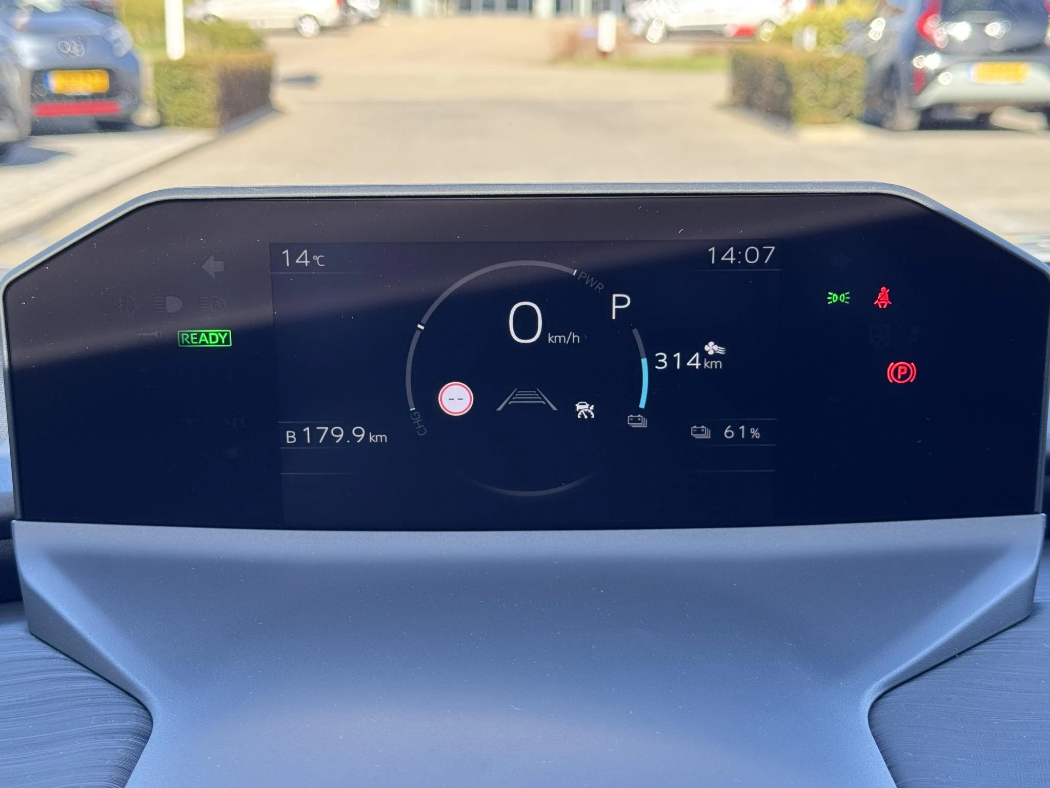 Hoofdafbeelding Toyota C-HR+