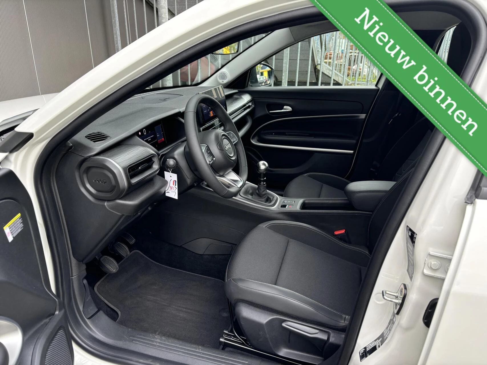 Hoofdafbeelding Jeep Avenger