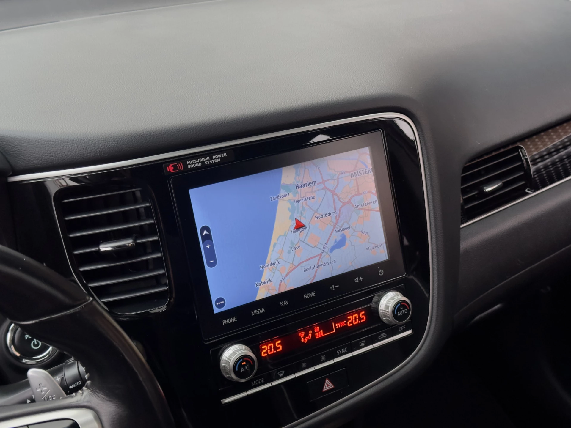 Hoofdafbeelding Mitsubishi Outlander