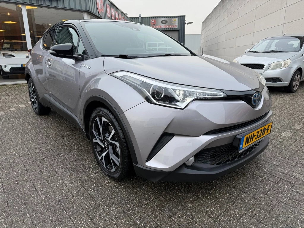 Hoofdafbeelding Toyota C-HR